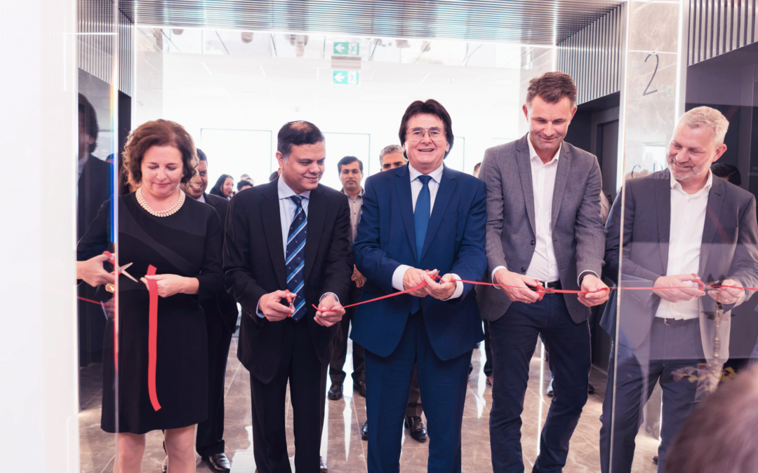 Tech Mahindra has opened in Timisoara its first development center in Romania, in the Vox Technology Park building (opiniatimisoarei.ro)